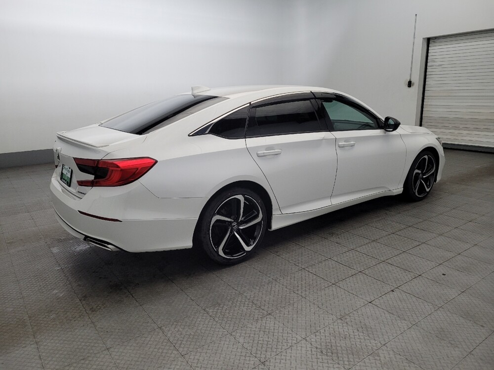 2018 Honda Accord in Owings Mills, MD 21117 - 18084663 10