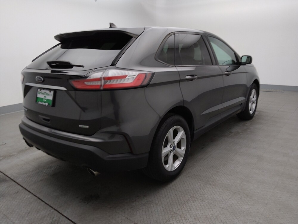 2020 Ford Edge in St. Louis, MO 63136 - 18084670 10
