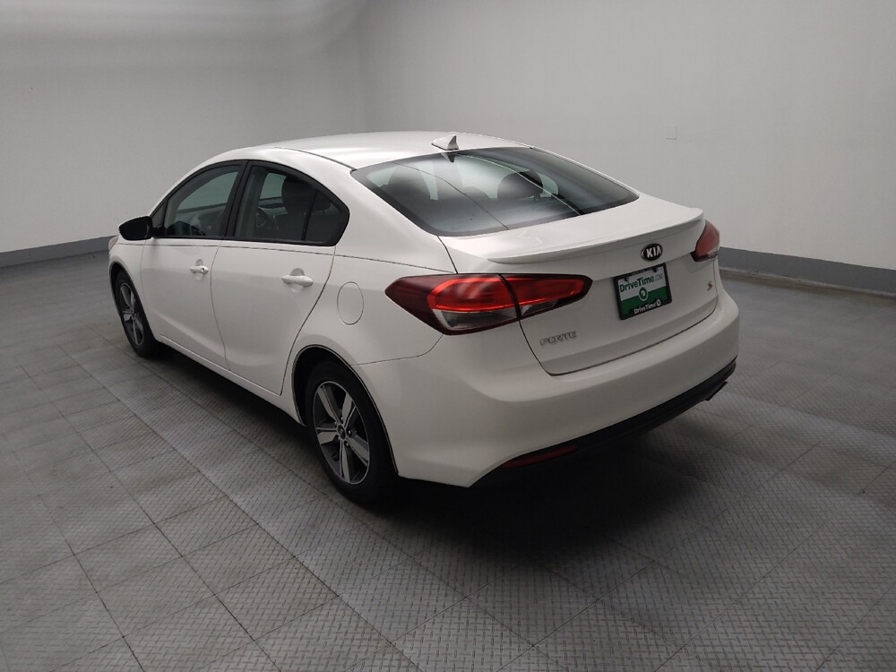 2018 Kia Forte in St. Louis, MO 63125 - 18084673 5