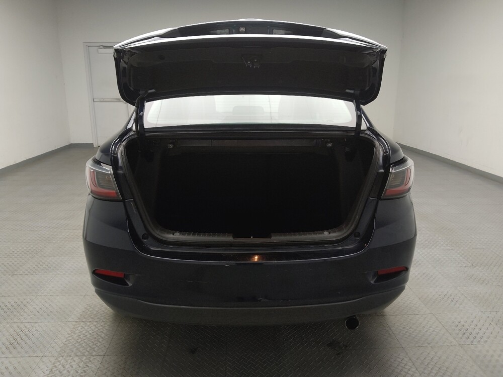 2018 Toyota Yaris in Eastpointe, MI 48021 - 18084676 29