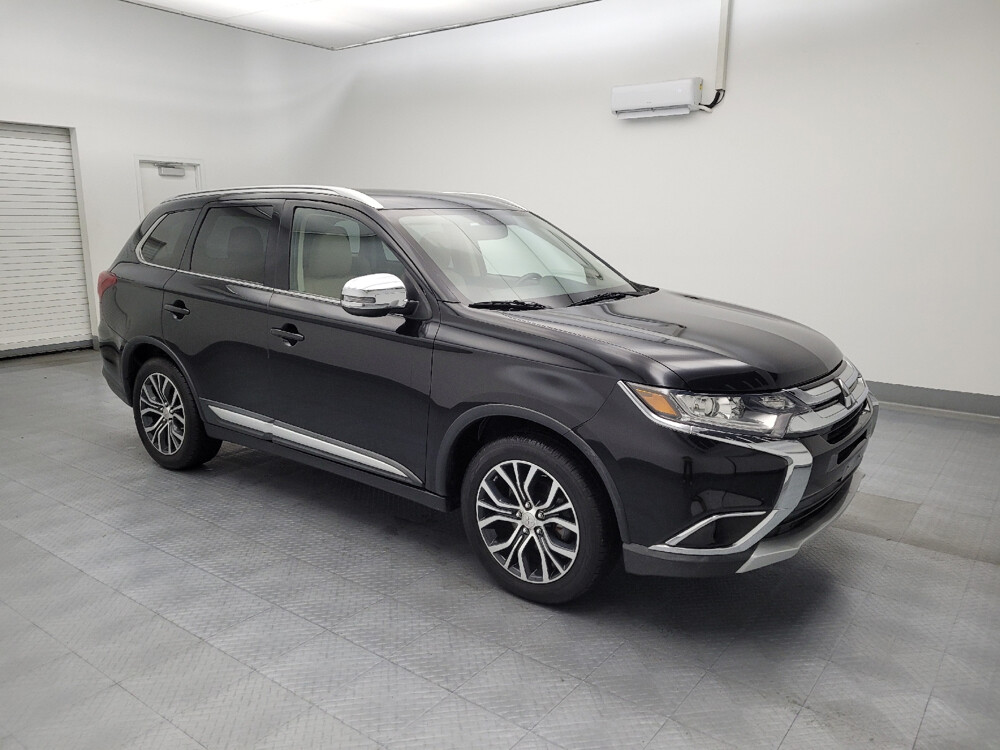 2017 Mitsubishi Outlander in Louisville, KY 40258 - 18084680 11