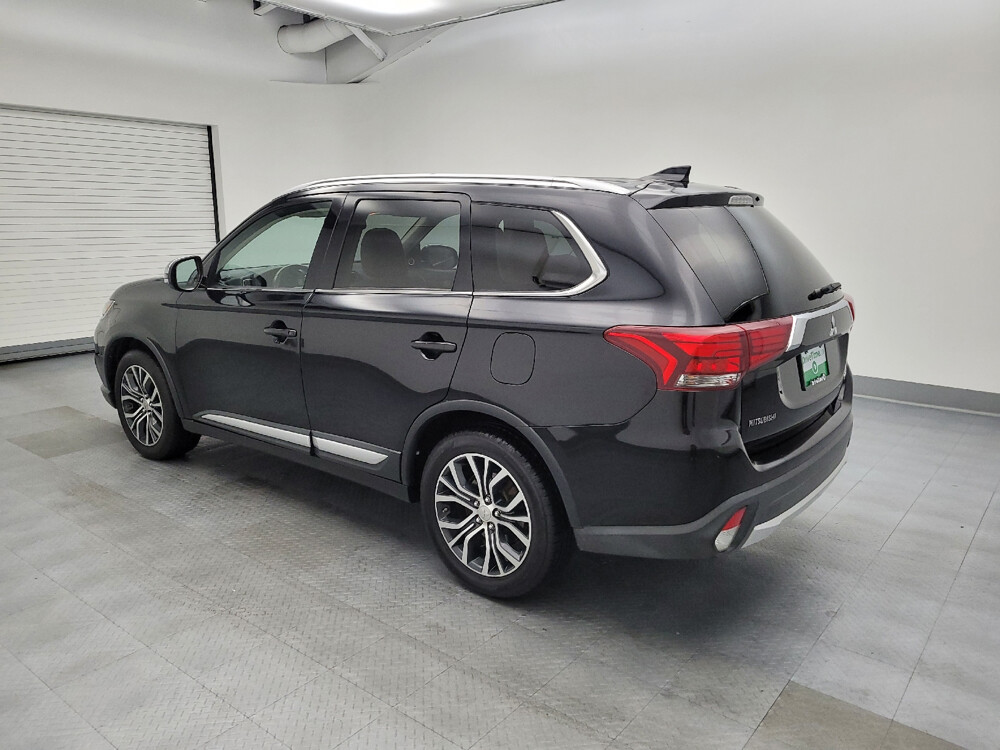 2017 Mitsubishi Outlander in Louisville, KY 40258 - 18084680 3