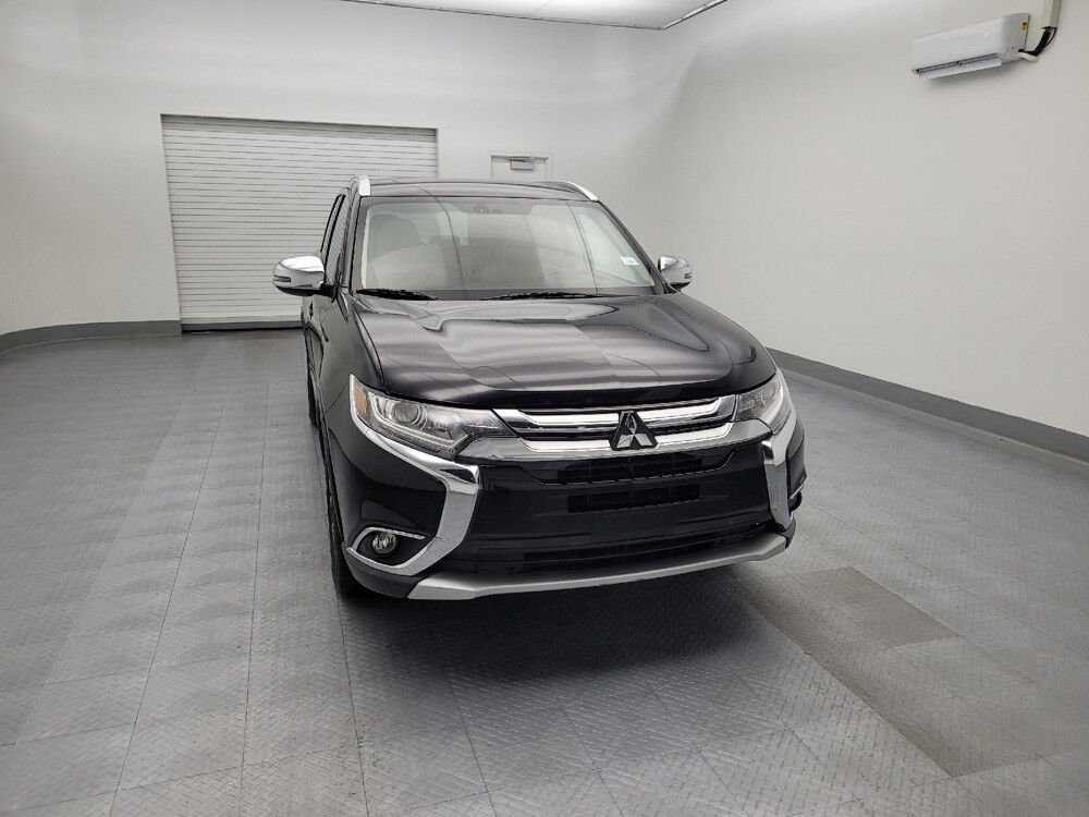 2017 Mitsubishi Outlander in Louisville, KY 40258 - 18084680 14