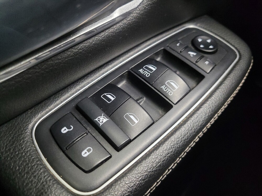 2019 RAM 1500 in Ft Wayne, IN 46805 - 18084682 27