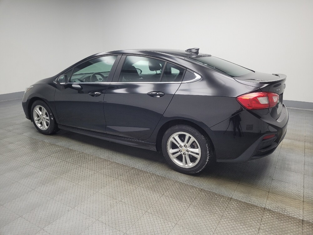 2018 Chevrolet Cruze in Highland, IN 46322 - 18084684 3
