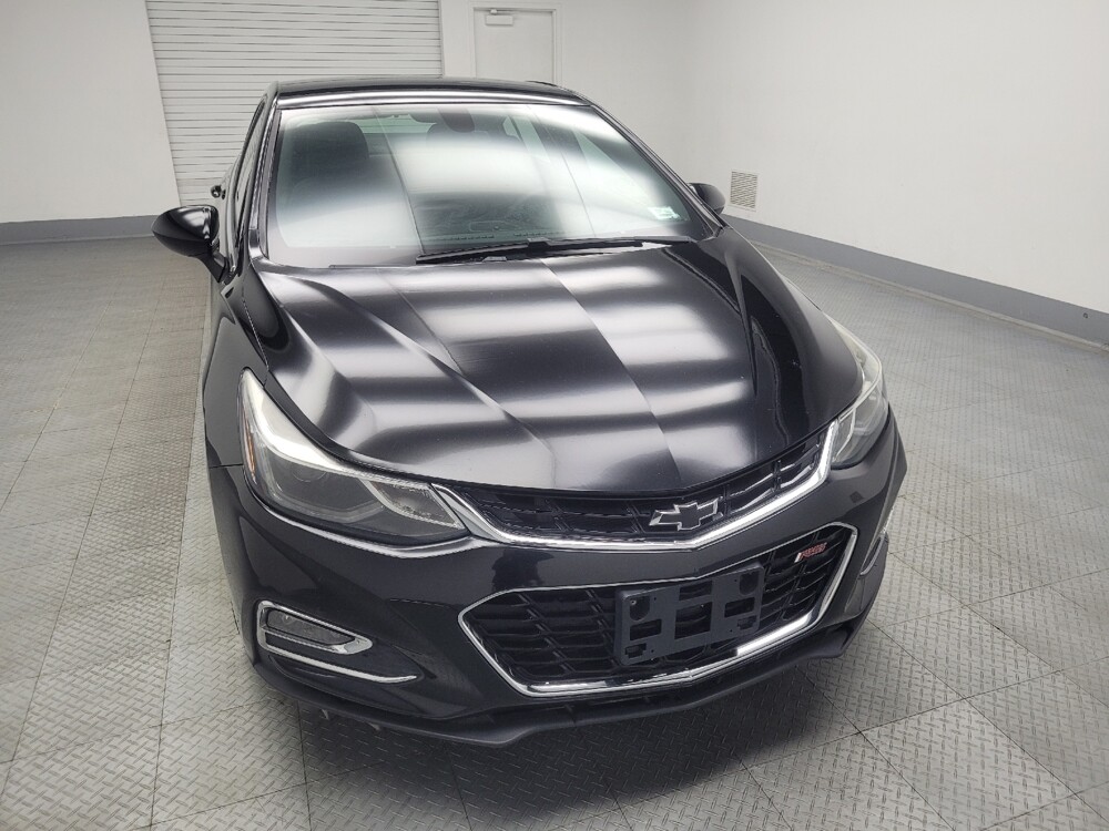 2018 Chevrolet Cruze in Highland, IN 46322 - 18084684 14