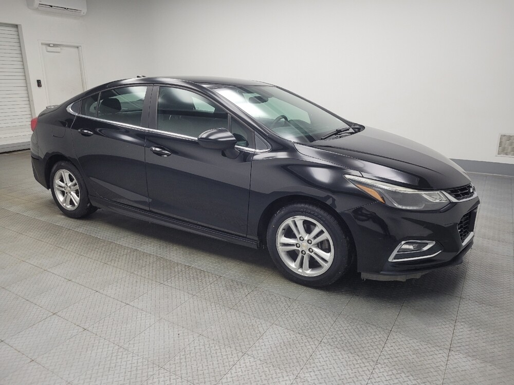 2018 Chevrolet Cruze in Highland, IN 46322 - 18084684 11