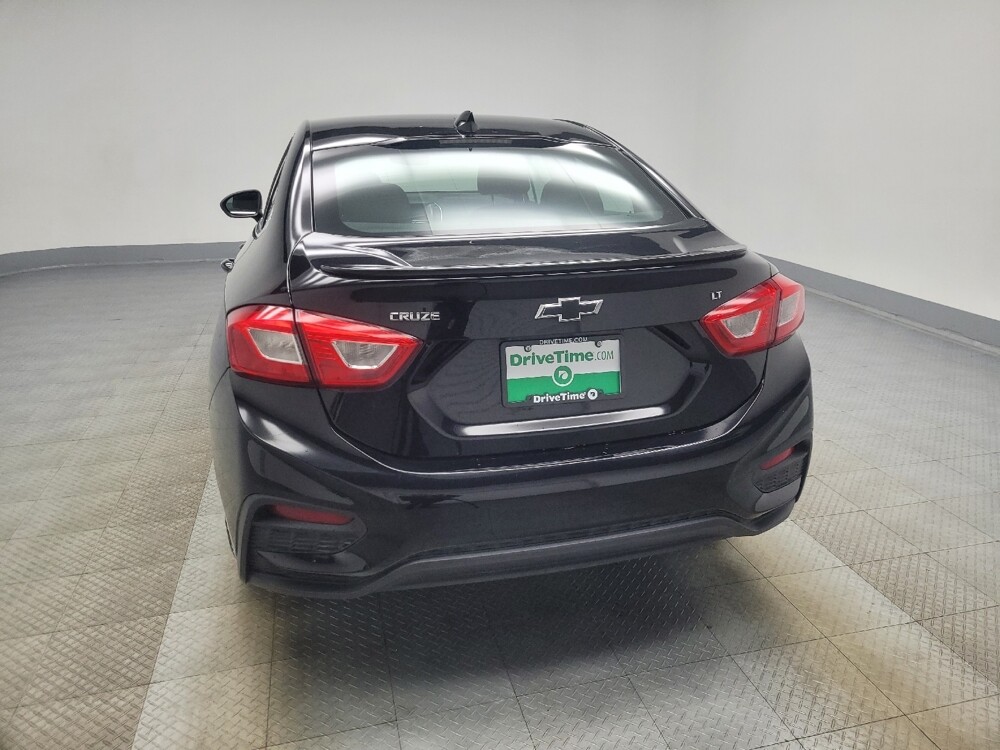 2018 Chevrolet Cruze in Highland, IN 46322 - 18084684 6