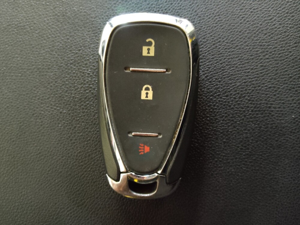 2020 Chevrolet Equinox in Charlotte, NC 28213 - 18084687 32