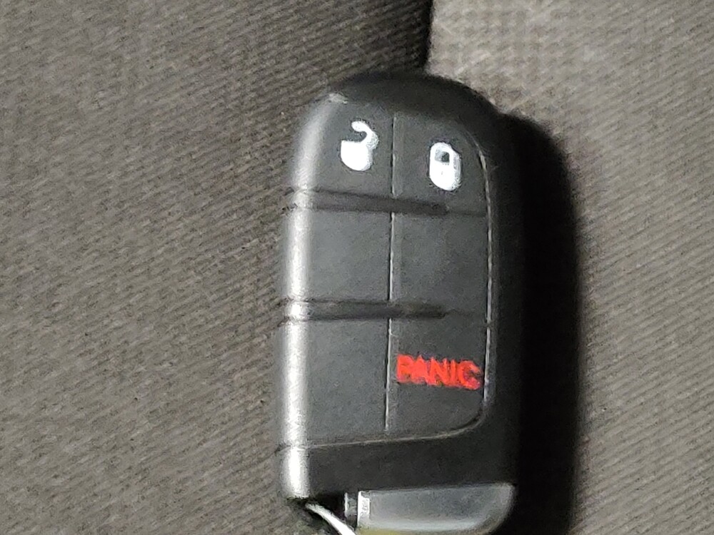 2020 Jeep Grand Cherokee in Arlington, TX 76011 - 18084690 32