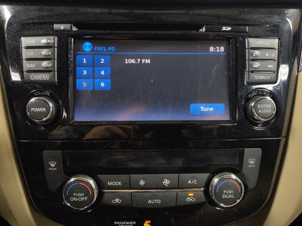 2016 Nissan Rogue in Union City, GA 30291 - 18084700 25