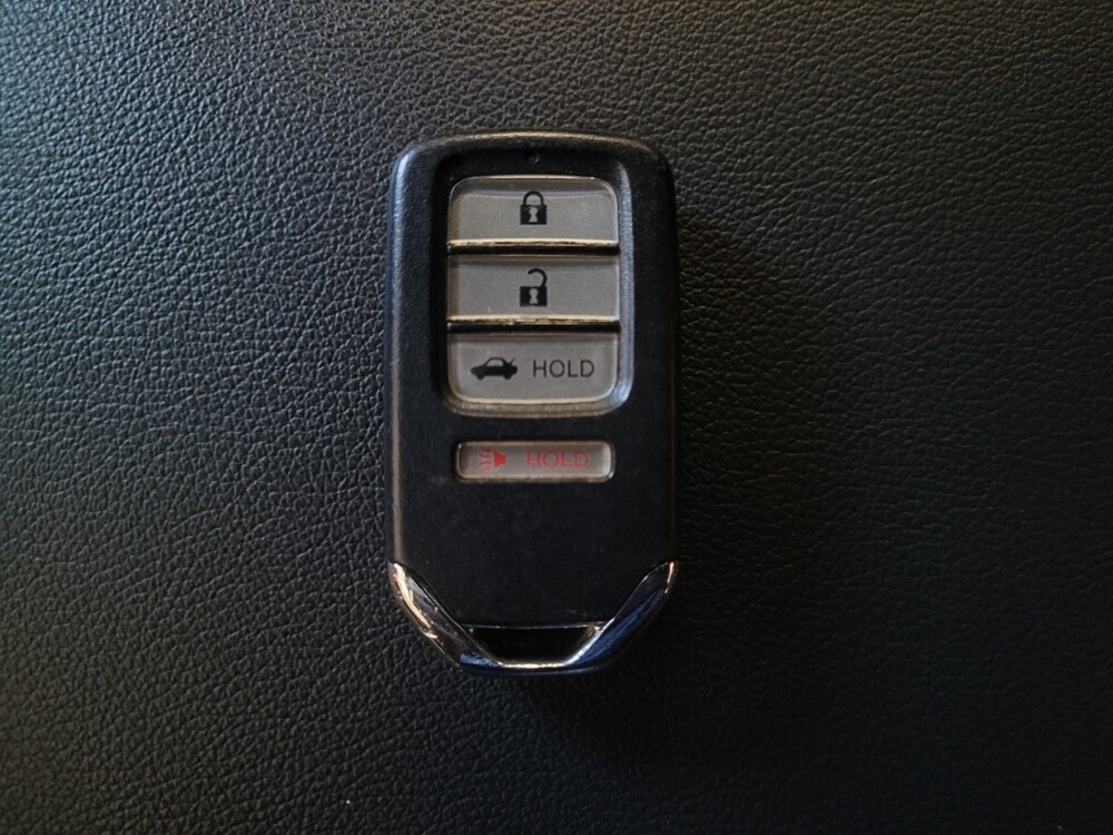 2019 Honda Accord in Chattanooga, TN 37421 - 18084702 32