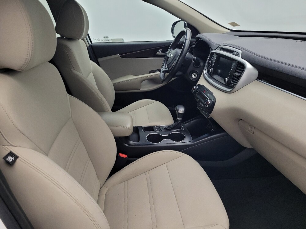 2019 Kia Sorento in Jacksonville, FL 32210 - 18084709 21