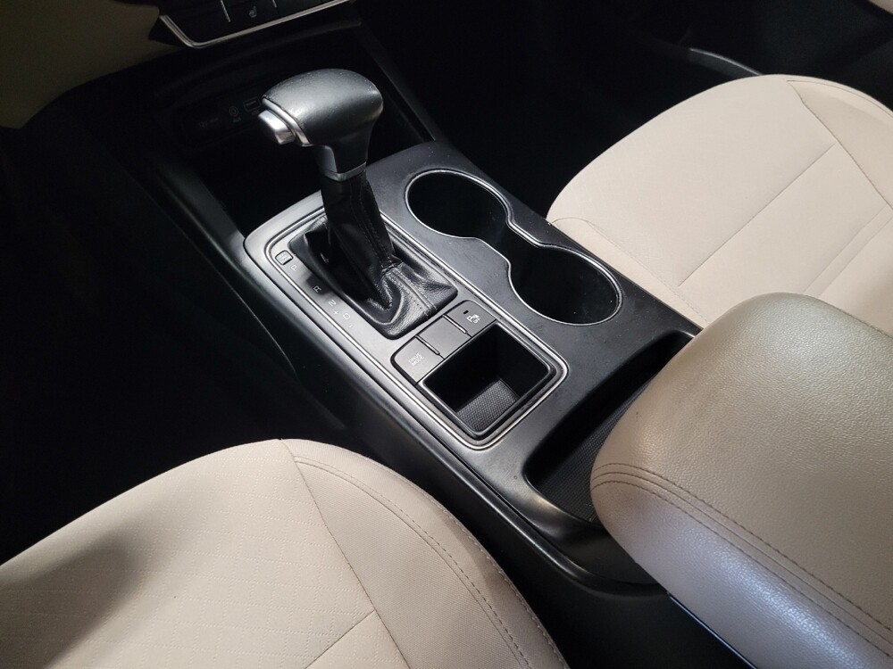 2019 Kia Sorento in Jacksonville, FL 32210 - 18084709 26