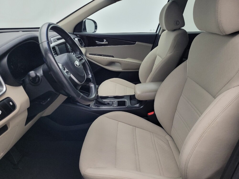 2019 Kia Sorento in Jacksonville, FL 32210 - 18084709 17