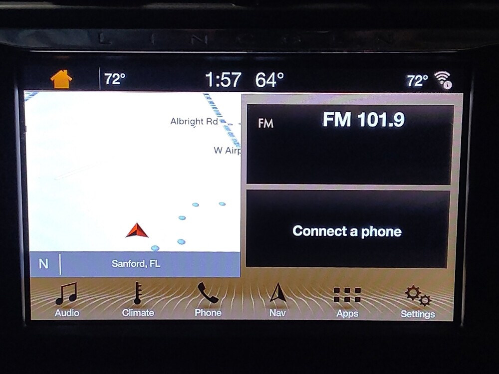 2019 Lincoln Continental in Greenville, SC 29607 - 18084713 25