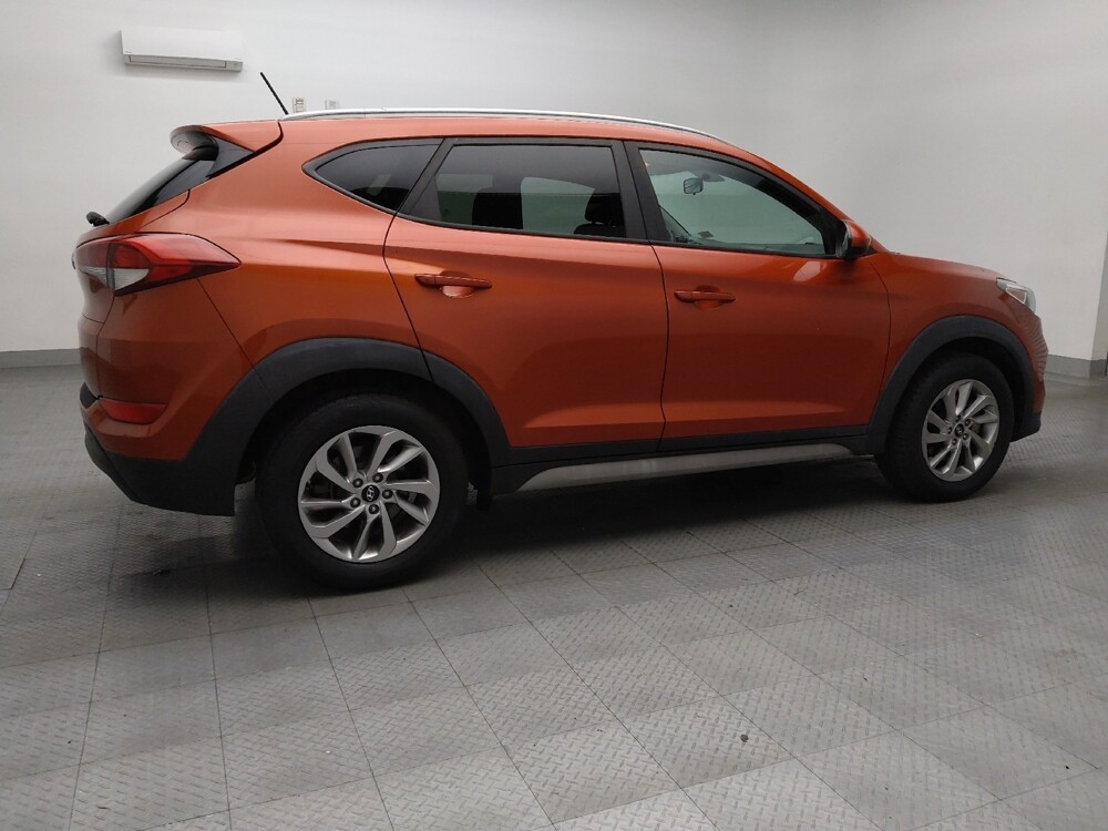 2017 Hyundai Tucson in Oklahoma City, OK 73139 - 18084718 10