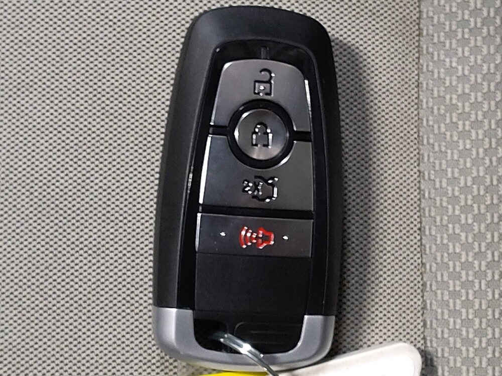 2018 Ford Fusion in Oklahoma City, OK 73139 - 18084719 32