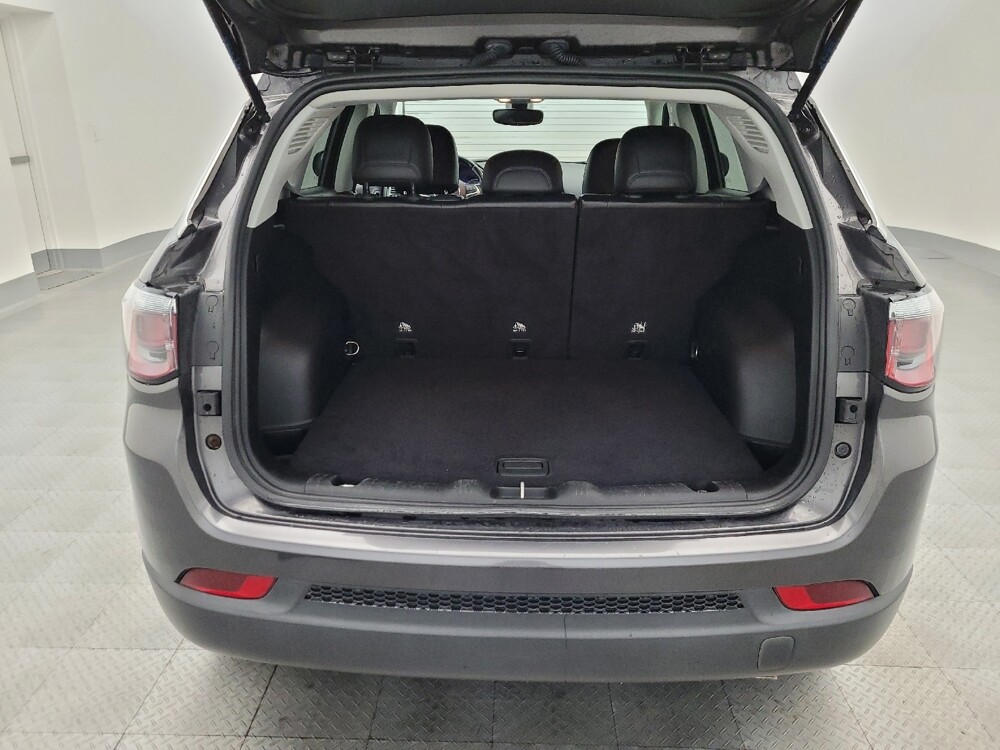 2020 Jeep Compass in Glendale, AZ 85301 - 18084728 29