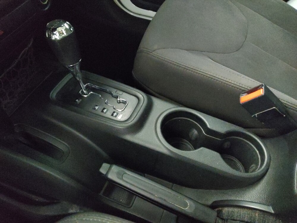 2017 Jeep Wrangler in Houston, TX 77060 - 18084729 26