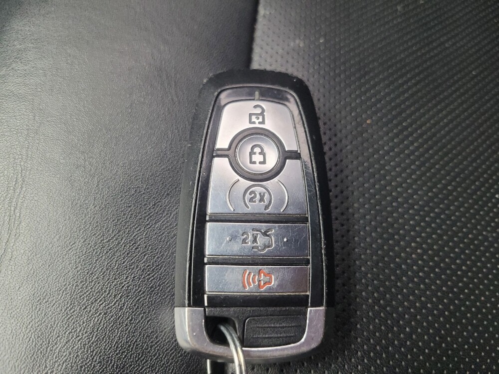 2018 Ford Explorer in Ft Wayne, IN 46805 - 18084731 32