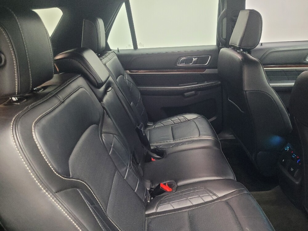 2018 Ford Explorer in Ft Wayne, IN 46805 - 18084731 19