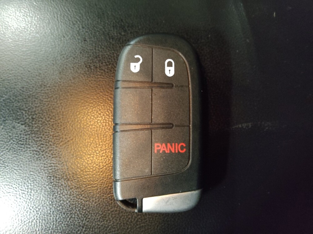 2014 Jeep Grand Cherokee in Knoxville, TN 37923 - 18084733 32