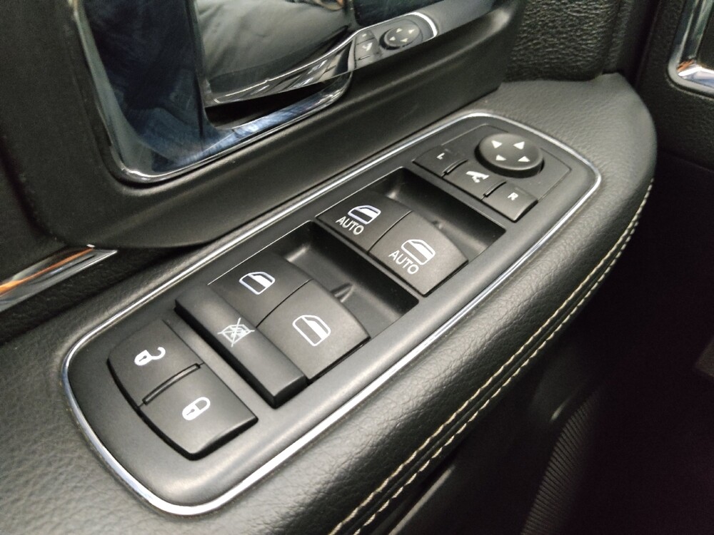 2016 RAM 1500 in Grand Rapids, MI 49508 - 18084743 27