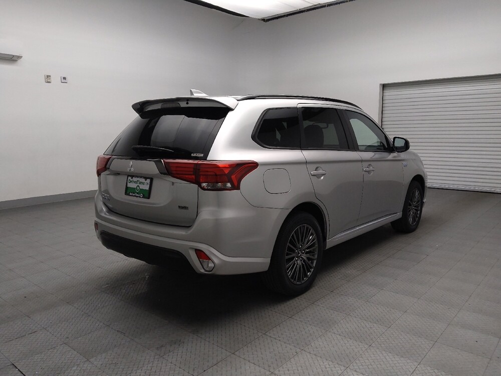 2021 Mitsubishi Outlander in Round Rock, TX 78664 - 18084744 9