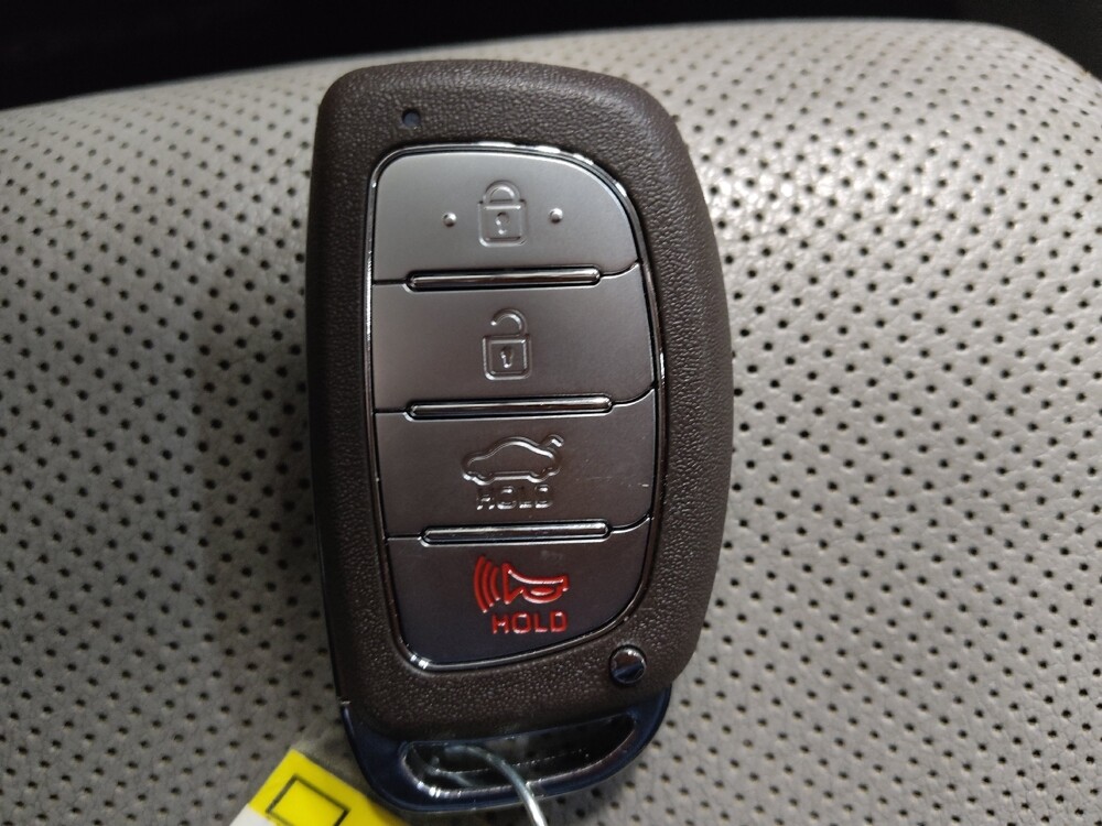 2016 Hyundai Sonata in Fort Worth, TX 76116 - 18084746 32