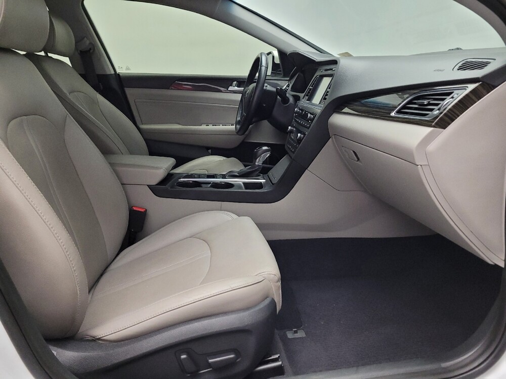 2016 Hyundai Sonata in Fort Worth, TX 76116 - 18084746 21