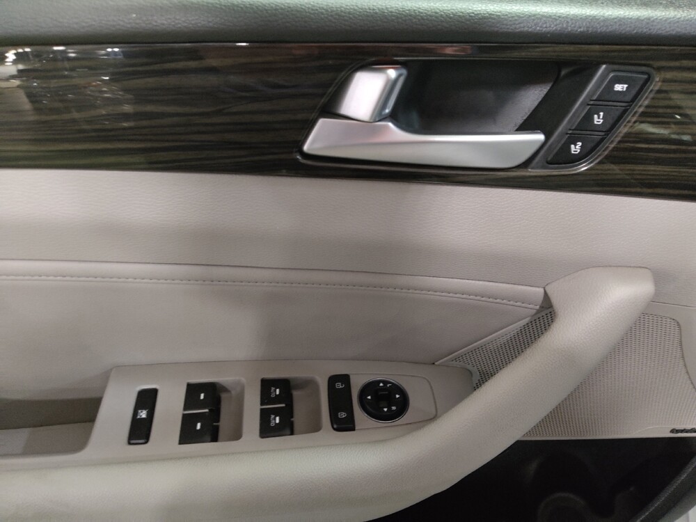 2016 Hyundai Sonata in Fort Worth, TX 76116 - 18084746 27