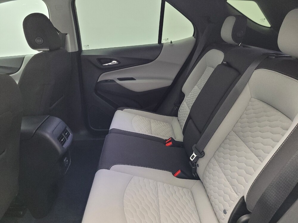 2020 Chevrolet Equinox in Las Vegas, NV 89102 - 18084750 18