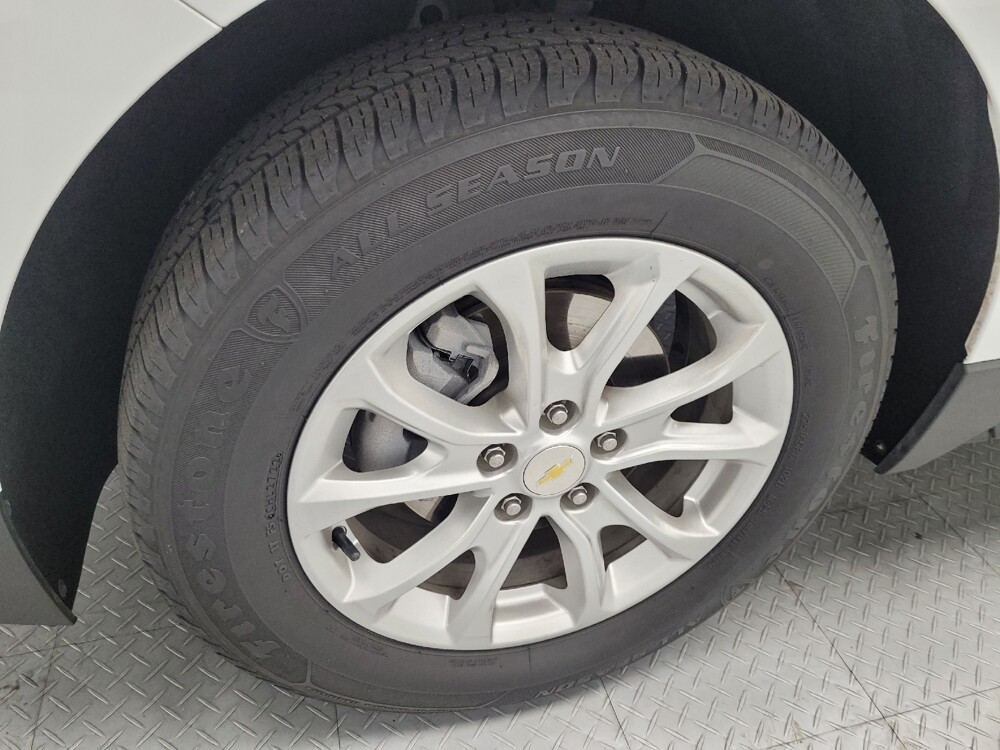 2020 Chevrolet Equinox in Las Vegas, NV 89102 - 18084750 31