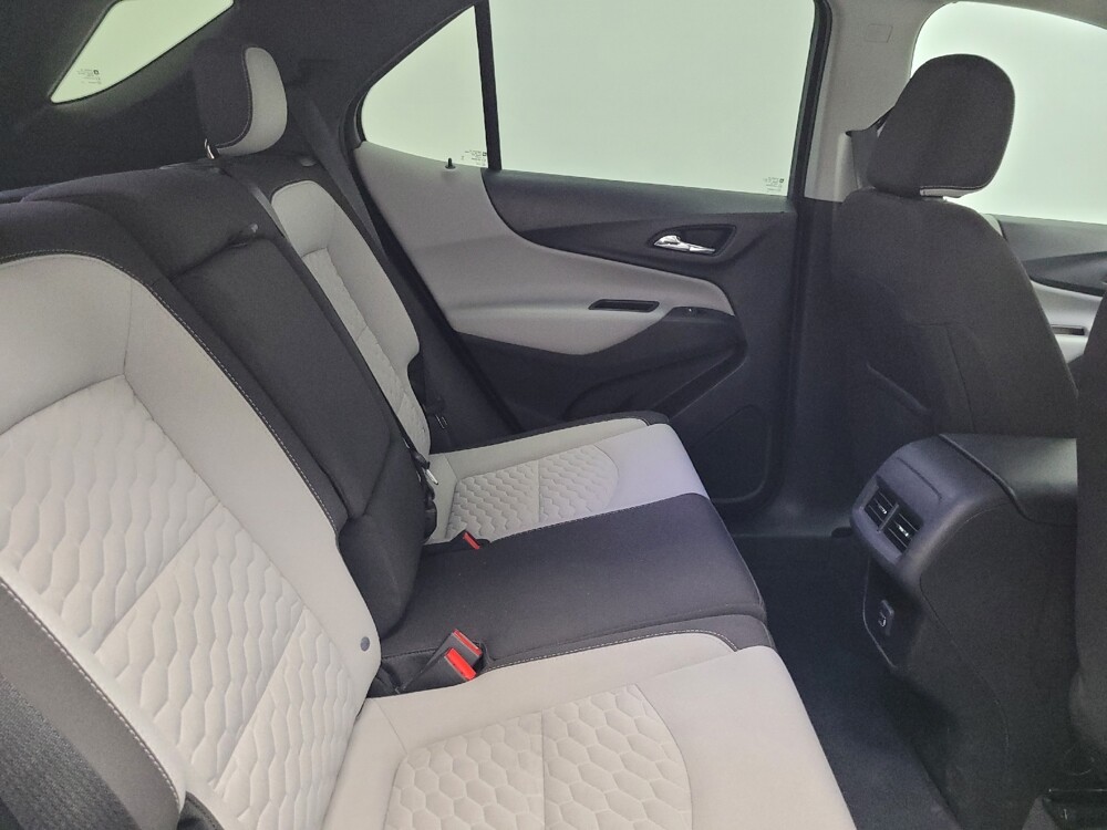 2020 Chevrolet Equinox in Las Vegas, NV 89102 - 18084750 19