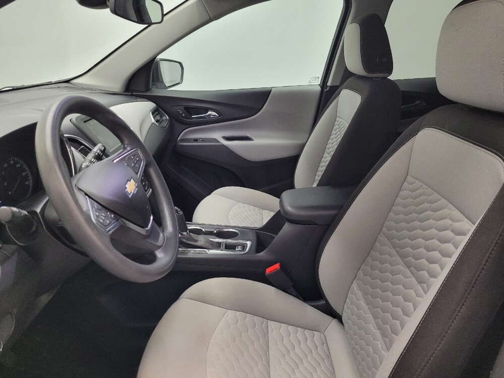 2020 Chevrolet Equinox in Las Vegas, NV 89102 - 18084750 17