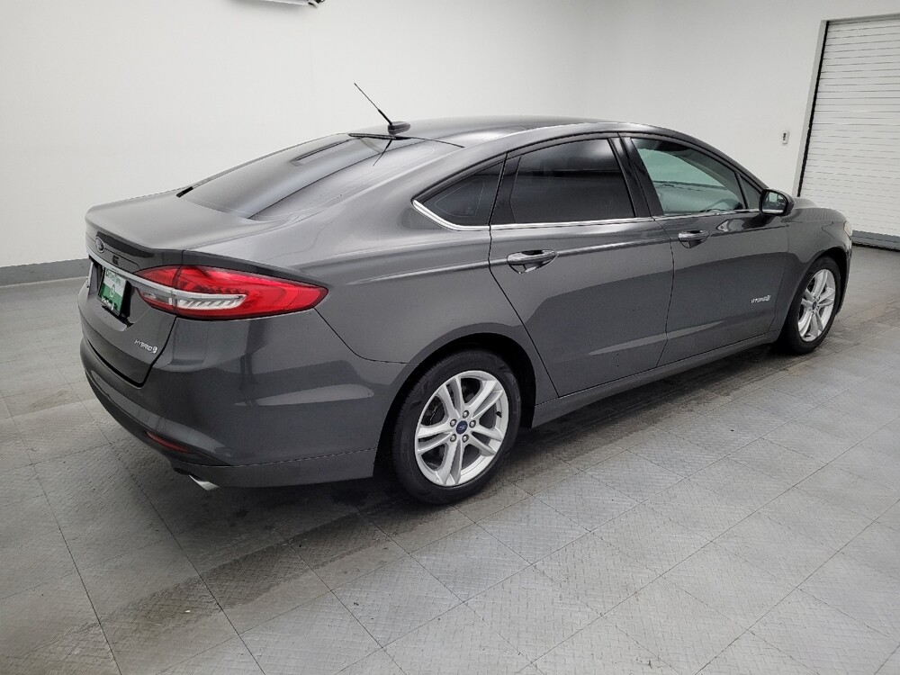 2018 Ford Fusion in Fairfield, OH 45014 - 18084756 10