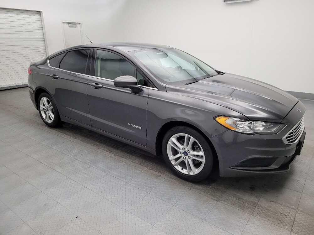2018 Ford Fusion in Fairfield, OH 45014 - 18084756 11