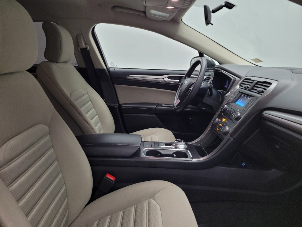 2018 Ford Fusion in Fairfield, OH 45014 - 18084756 21