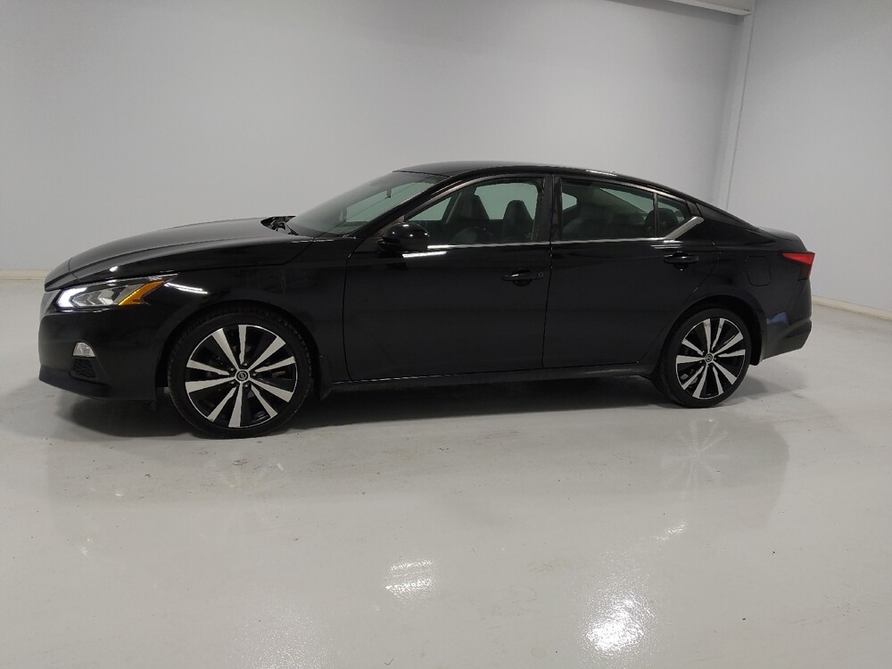 2022 Nissan Altima in Columbus, OH 43228 - 18084761 2