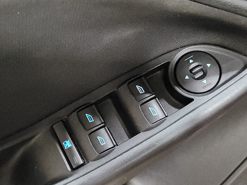 2017 Ford Focus in Temple Hills, MD 20746 - 18084763 27