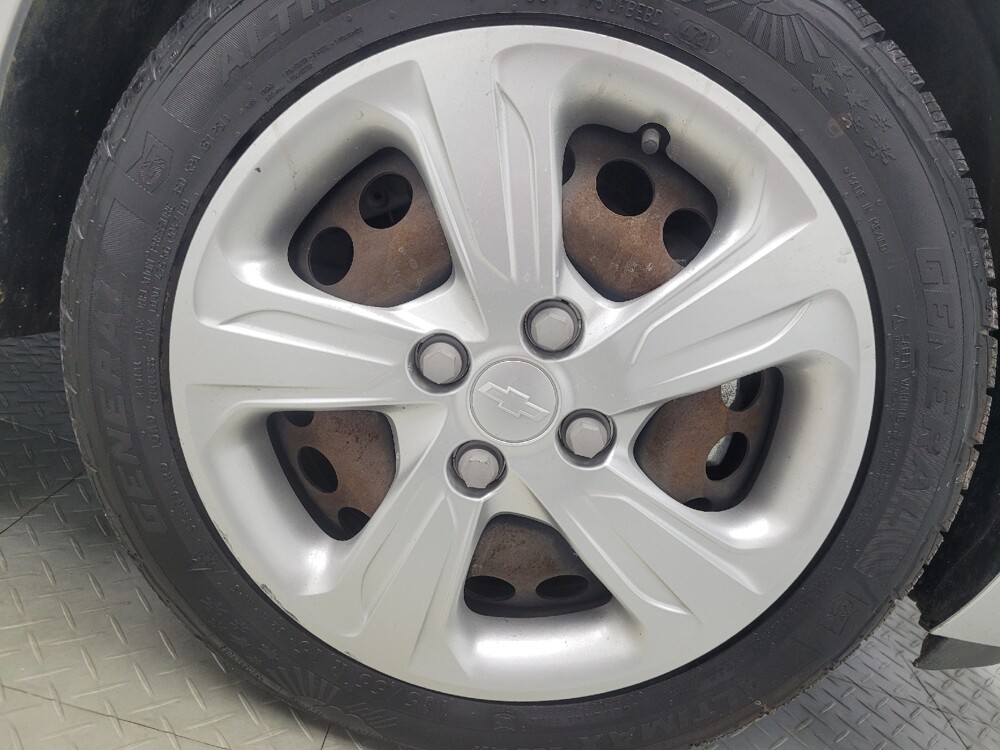 2020 Chevrolet Spark in Highland, IN 46322 - 18084765 31