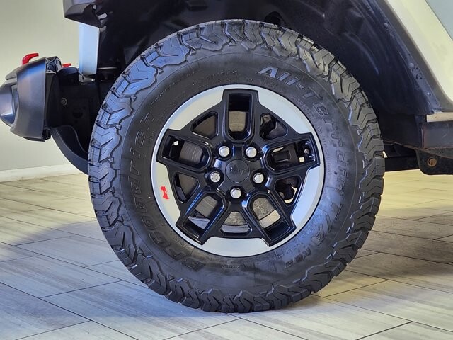 2019 Jeep Wrangler in Cinnaminson, NJ 08077 - 18084766 9