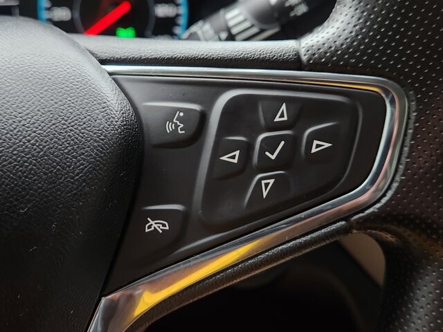 2020 Chevrolet Equinox in Cinnaminson, NJ 08077 - 18084767 17