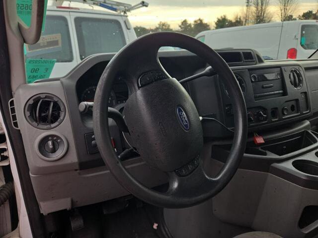 2013 Ford E-150 and Econoline 150 in Blauvelt, NY 10913 - 18084773 9