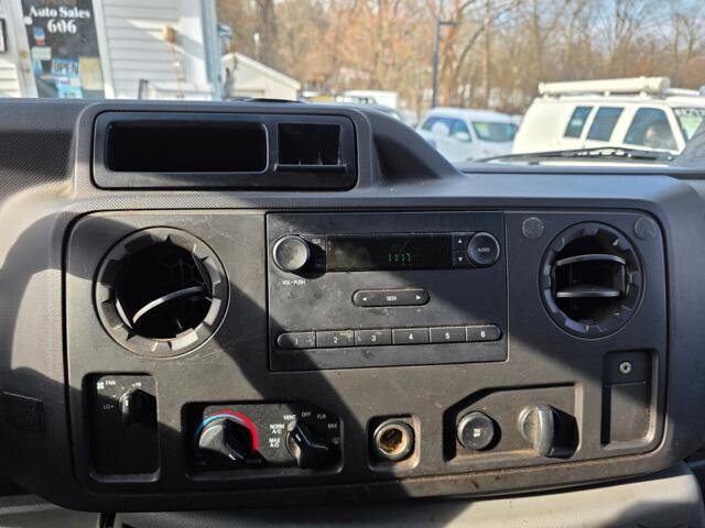 2013 Ford E-150 and Econoline 150 in Blauvelt, NY 10913 - 18084773 17