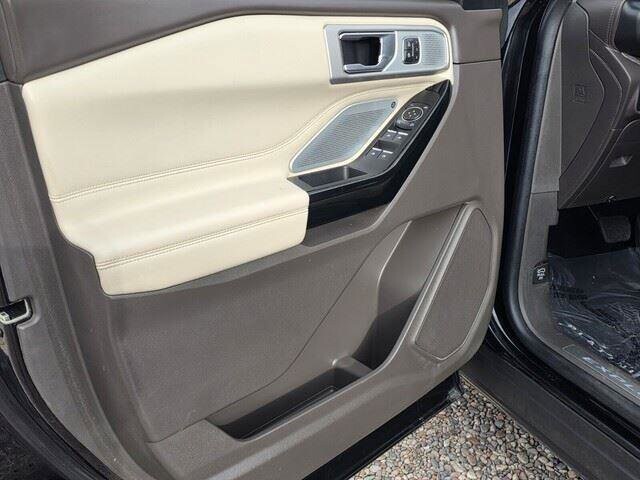 2021 Ford Explorer in Mesa, AZ 85212 - 18084780 13