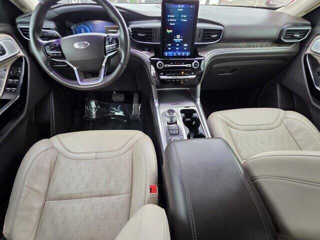 2021 Ford Explorer in Mesa, AZ 85212 - 18084780 30