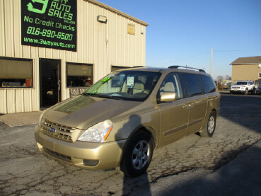 2010 Kia Sedona in Oak Grove, MO 64075
