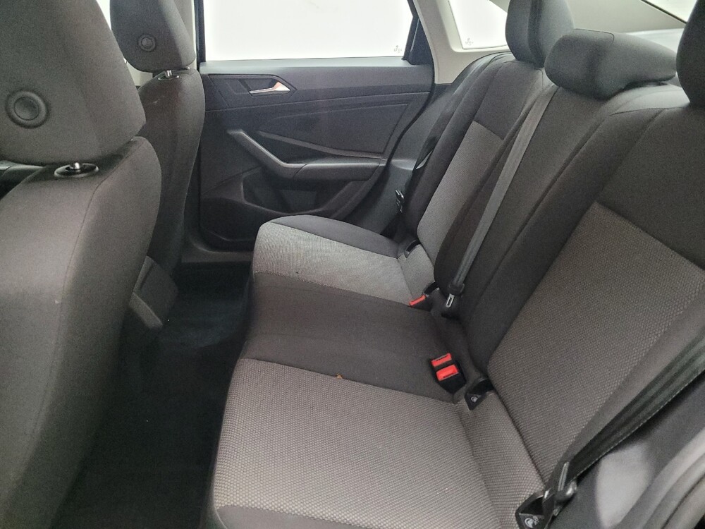 2019 Volkswagen Jetta in Riverside, CA 92504 - 18084803 18